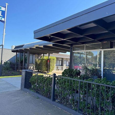 Castle Motel Bairnsdale Zewnętrze zdjęcie